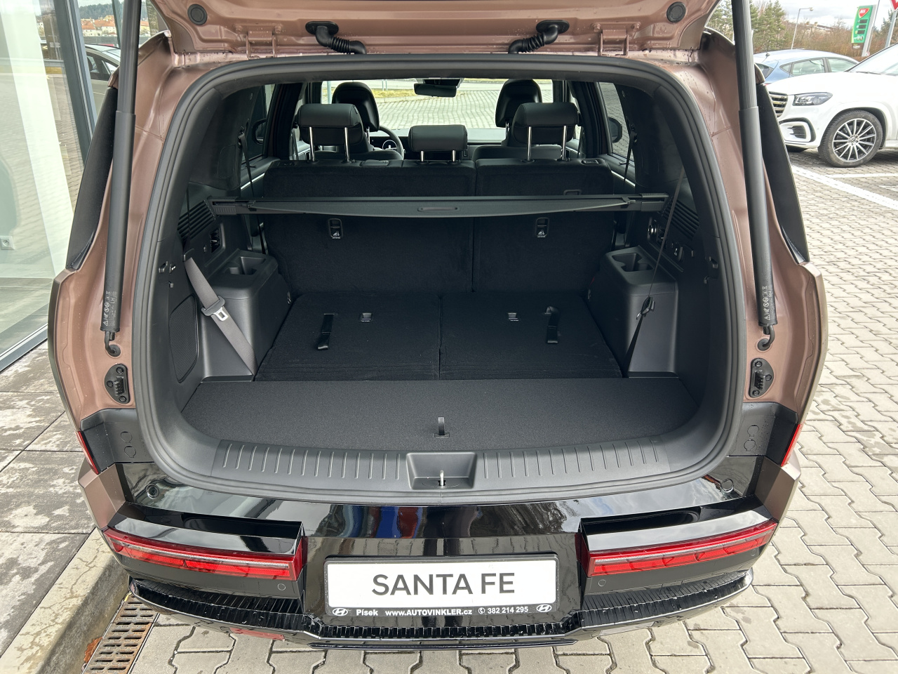 Hyundai SANTA FE Hybrid Calligraphy