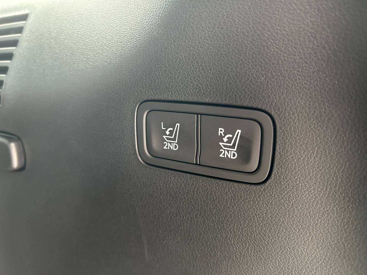 Hyundai SANTA FE Hybrid Calligraphy