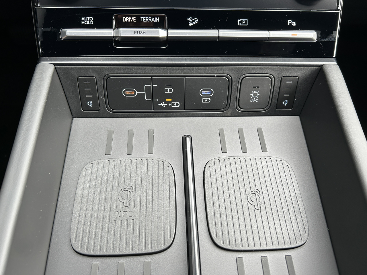 Hyundai SANTA FE Hybrid Calligraphy
